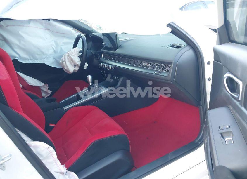 Photo 5 of 2023 Honda Civic TYPE R TOURING (VIN JHMFL5G48PX002599)