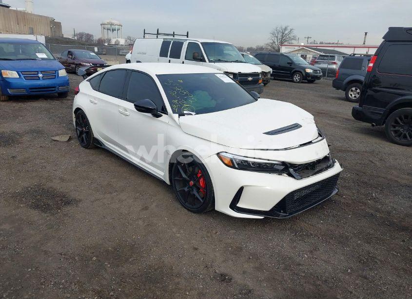 2024 Honda Civic TYPE R (VIN JHMFL5G4XRX001005) main photo