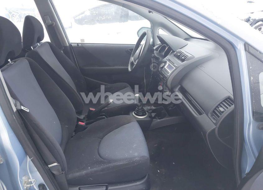 Photo 5 of 2008 Honda Fit (VIN JHMGD37428S068229)