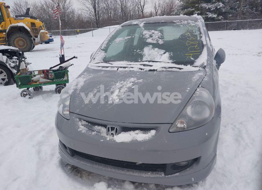 Photo 6 of 2008 Honda Fit (VIN JHMGD37428S068229)
