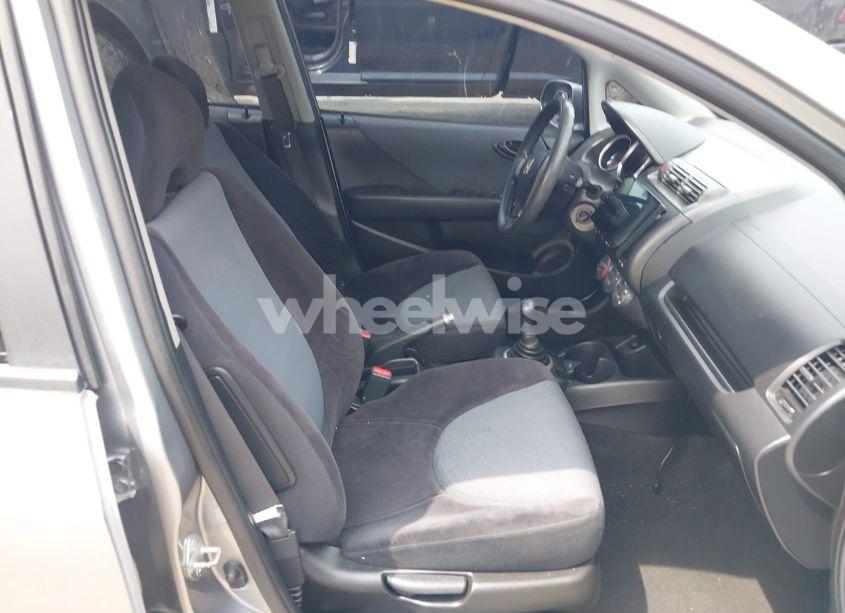 Photo 5 of 2008 Honda Fit (VIN JHMGD37428S072121)