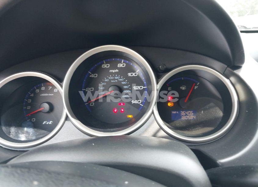 Photo 7 of 2008 Honda Fit (VIN JHMGD37428S072121)