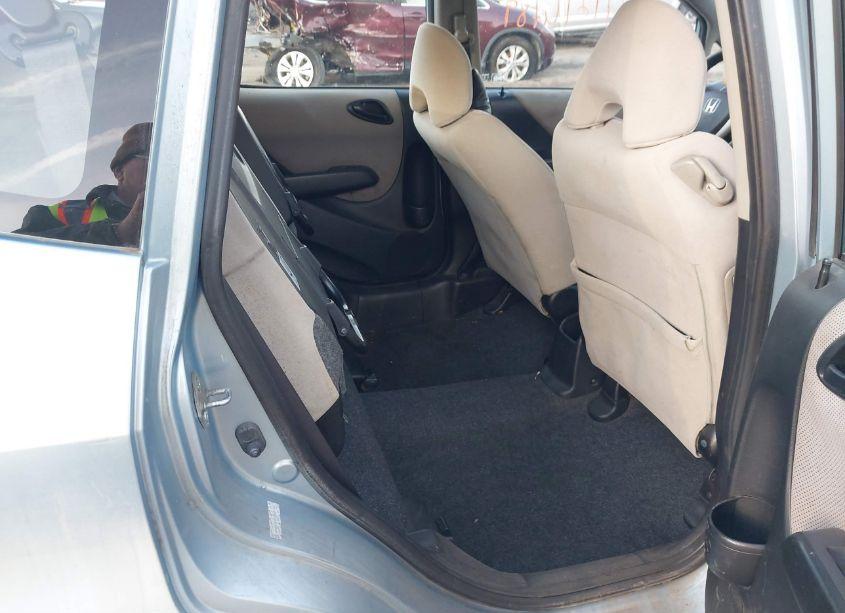 Photo 8 of 2007 Honda Fit (VIN JHMGD37437S053382)