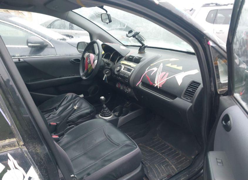 Photo 5 of 2007 Honda Fit (VIN JHMGD37447S000545)