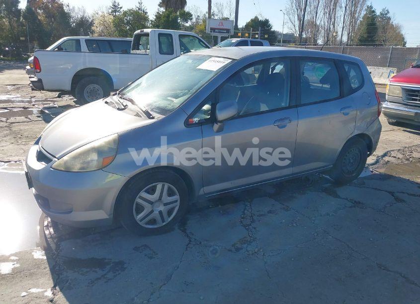Photo 2 of 2008 Honda Fit (VIN JHMGD37448S011689)