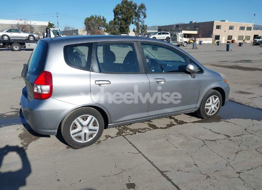 Photo 4 of 2008 Honda Fit (VIN JHMGD37448S011689)