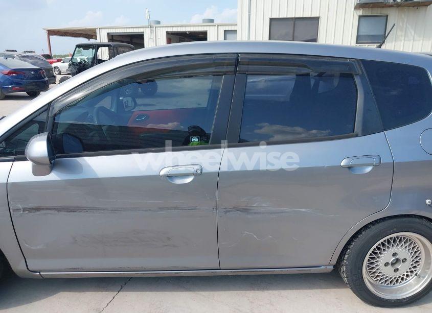 Photo 14 of 2008 Honda Fit (VIN JHMGD37478S068940)