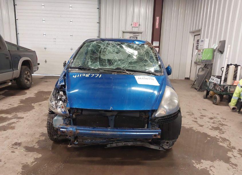 Photo 12 of 2008 Honda Fit (VIN JHMGD374X8S017724)