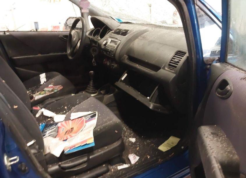 Photo 5 of 2008 Honda Fit (VIN JHMGD374X8S017724)