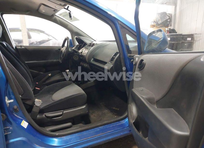 Photo 5 of 2007 Honda Fit SPORT (VIN JHMGD37637S009481)