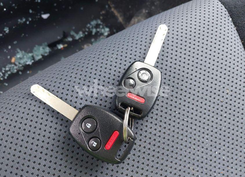 Photo 11 of 2008 Honda Fit SPORT (VIN JHMGD37668S033730)