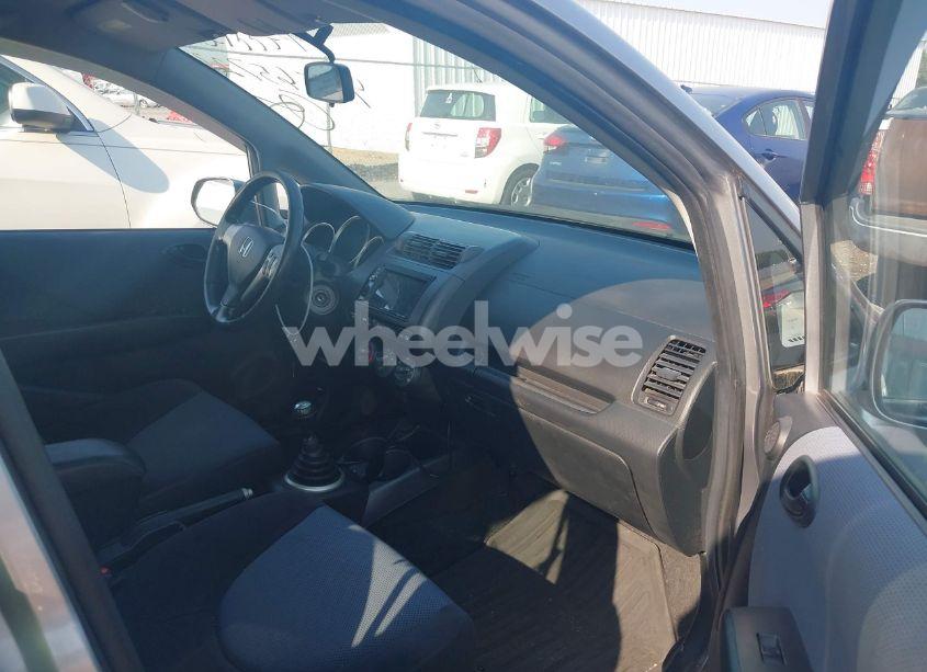 Photo 5 of 2008 Honda Fit SPORT (VIN JHMGD37668S066632)