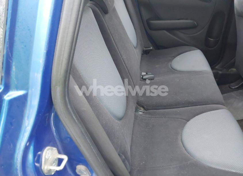 Photo 8 of 2008 Honda Fit SPORT (VIN JHMGD37688S010577)