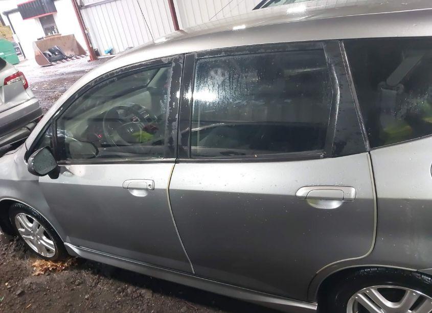 Photo 14 of 2007 Honda Fit SPORT (VIN JHMGD376X7S042395)