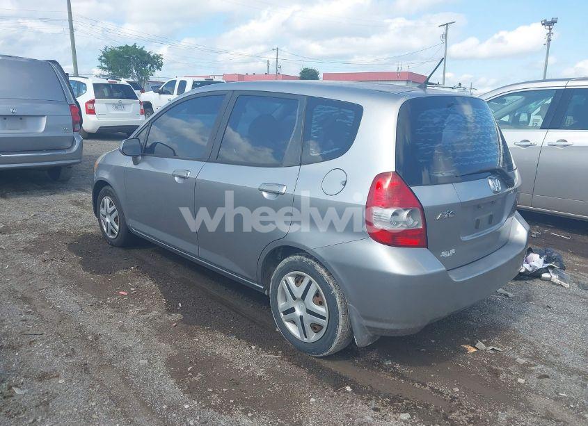 Photo 3 of 2007 Honda Fit (VIN JHMGD38407S026705)