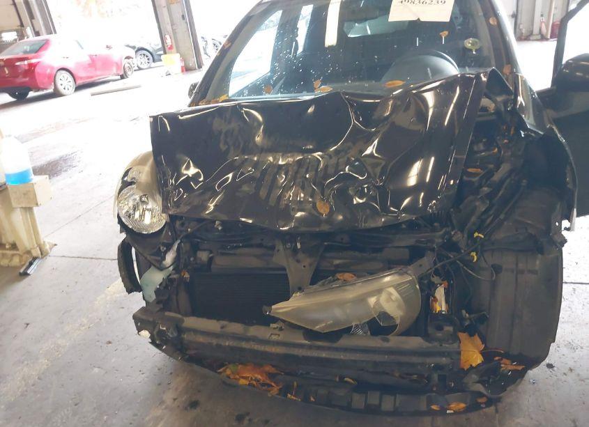 Photo 6 of 2008 Honda Fit (VIN JHMGD38408S019433)