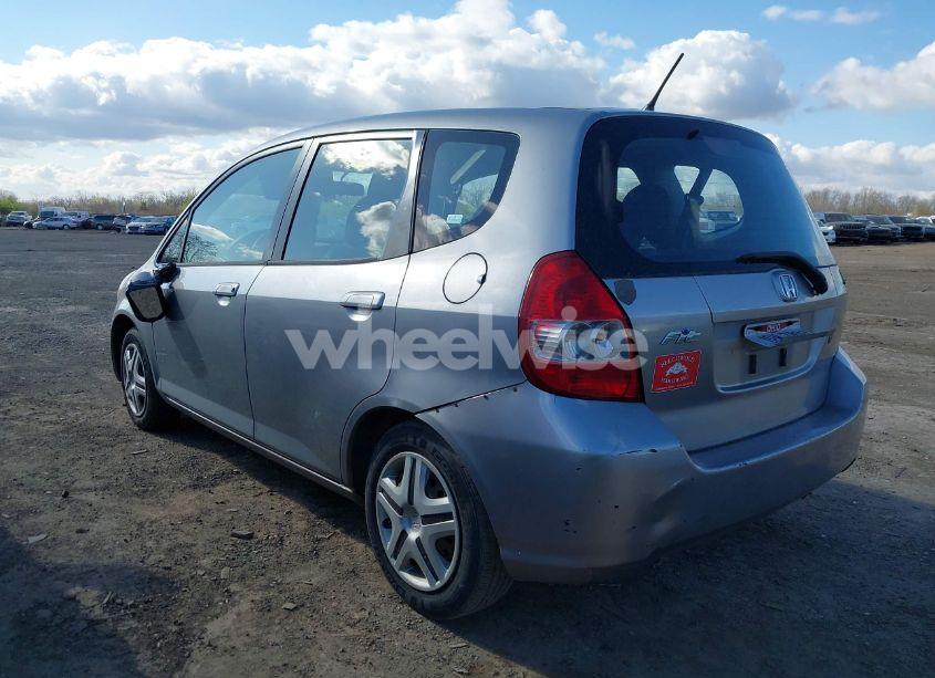 Photo 3 of 2008 Honda Fit (VIN JHMGD38418S020302)