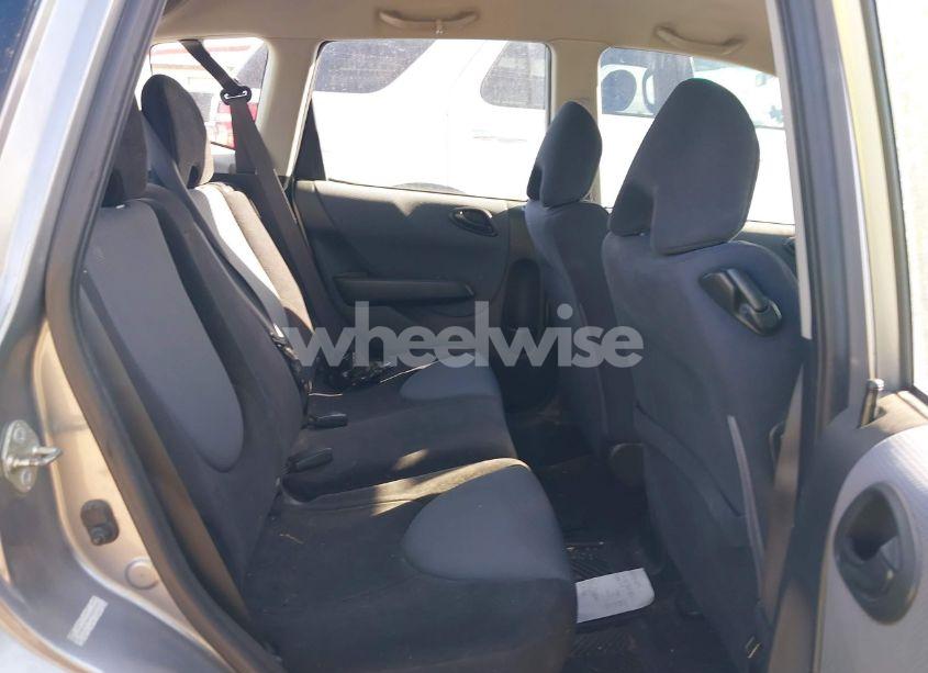 Photo 8 of 2008 Honda Fit (VIN JHMGD38418S020302)