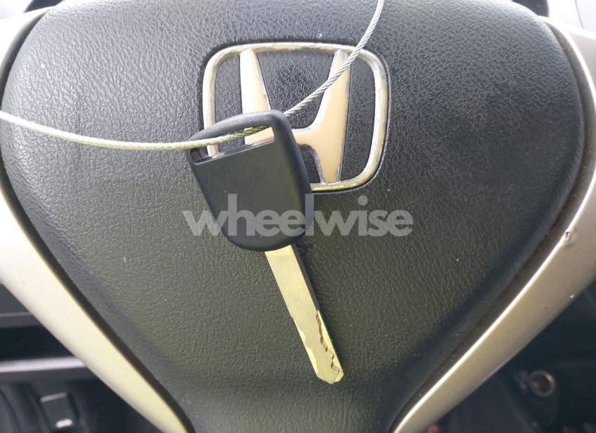 Photo 11 of 2008 Honda Fit (VIN JHMGD38418S058662)