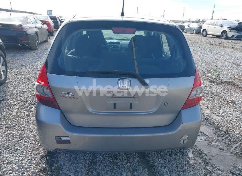 Photo 17 of 2008 Honda Fit (VIN JHMGD38428S018283)