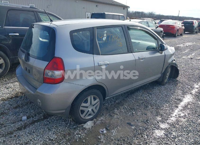 Photo 4 of 2008 Honda Fit (VIN JHMGD38428S018283)