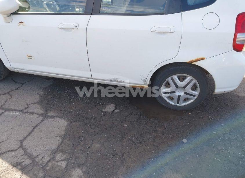 Photo 12 of 2007 Honda Fit (VIN JHMGD38437S027654)