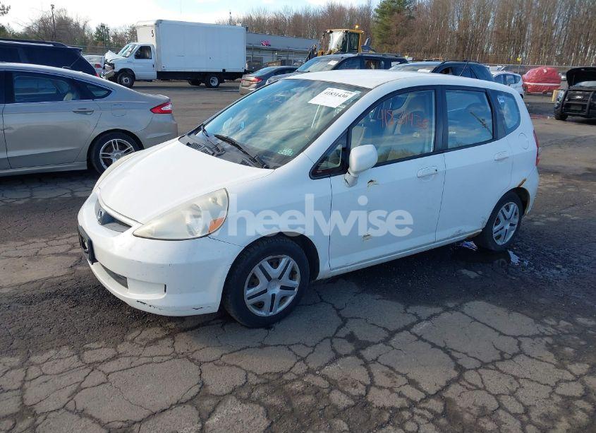 Photo 2 of 2007 Honda Fit (VIN JHMGD38437S027654)