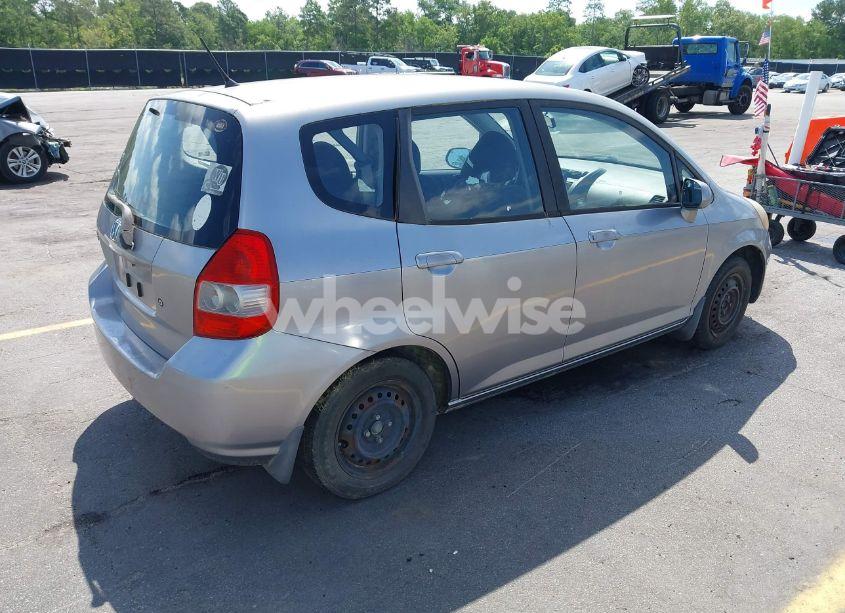 Photo 4 of 2008 Honda Fit (VIN JHMGD38438S030619)