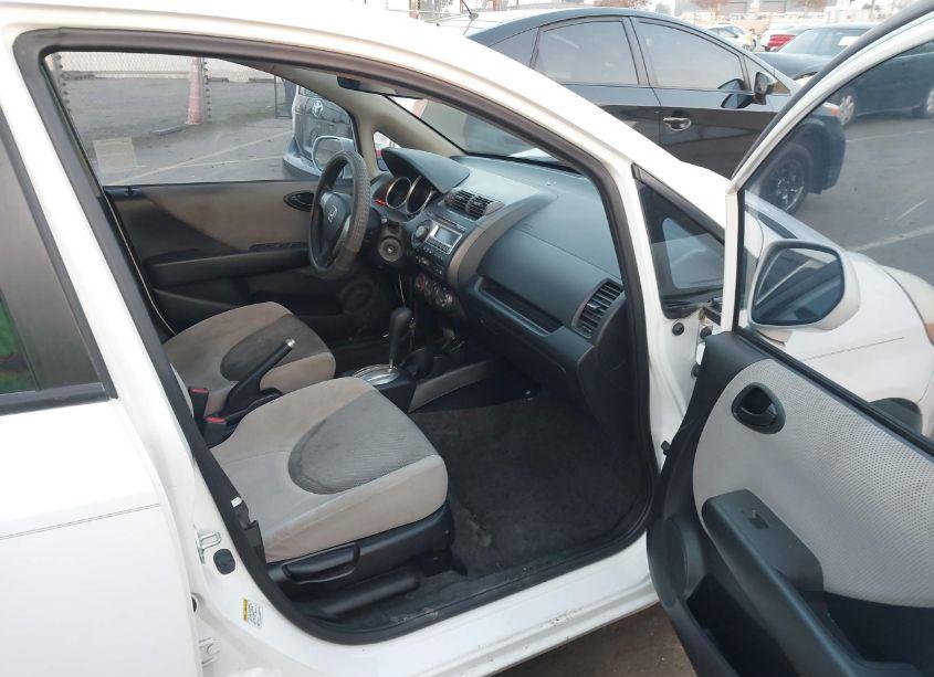 Photo 5 of 2007 Honda Fit (VIN JHMGD38447S029381)