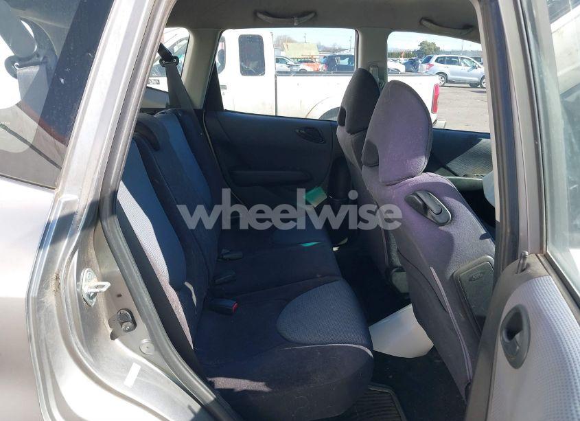 Photo 8 of 2007 Honda Fit (VIN JHMGD38447S032555)