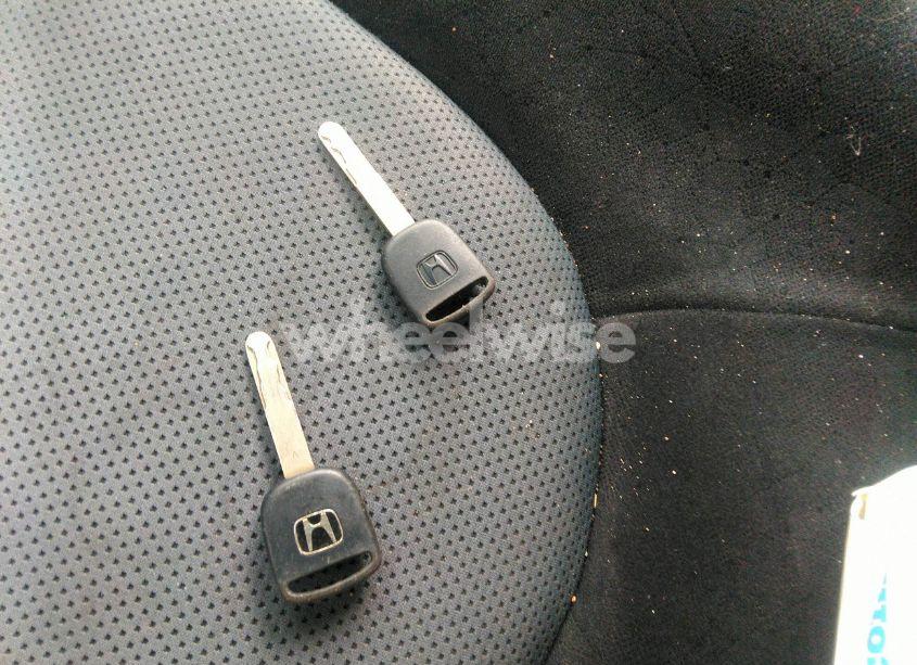 Photo 11 of 2008 Honda Fit (VIN JHMGD38448S030502)