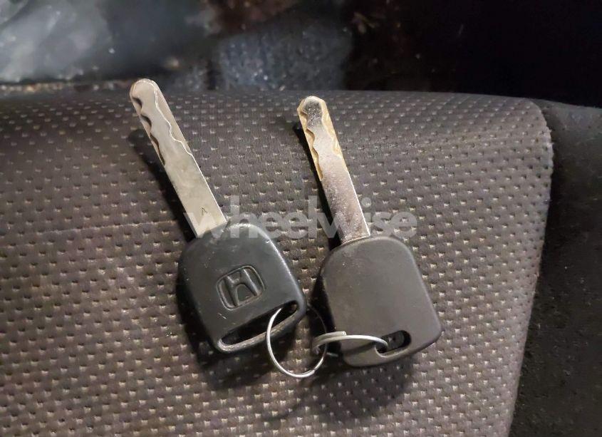 Photo 11 of 2008 Honda Fit (VIN JHMGD38448S045212)