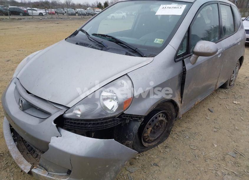 Photo 6 of 2008 Honda Fit (VIN JHMGD38448S054802)