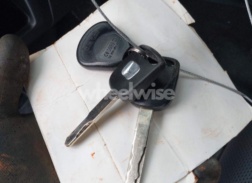 Photo 11 of 2008 Honda Fit (VIN JHMGD38448S057053)