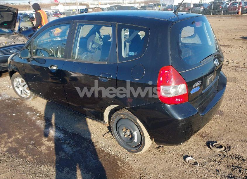 Photo 3 of 2007 Honda Fit (VIN JHMGD38457S007017)