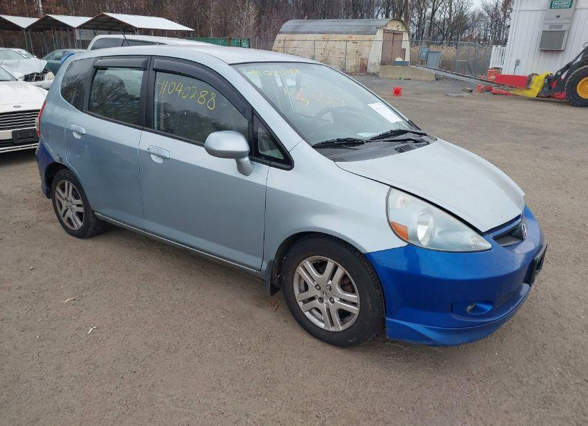 2007 Honda Fit (VIN JHMGD38457S020382) main photo
