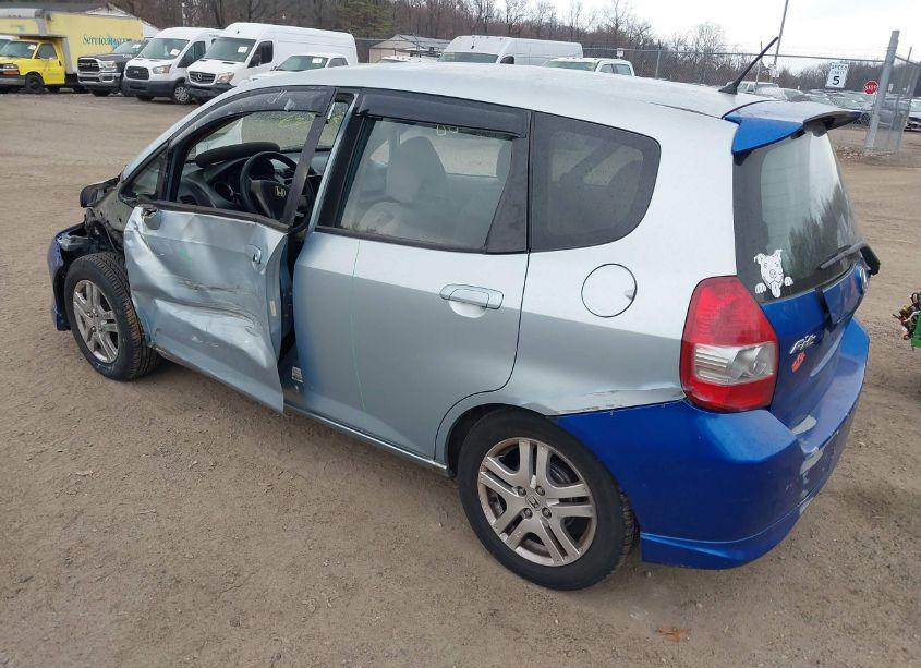 Photo 3 of 2007 Honda Fit (VIN JHMGD38457S020382)