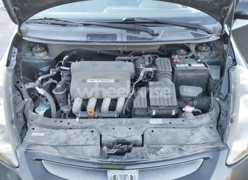 Photo 10 of 2008 Honda Fit (VIN JHMGD38458S046742)