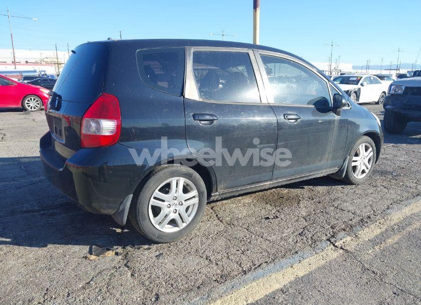 Photo 4 of 2007 Honda Fit (VIN JHMGD38467S062303)