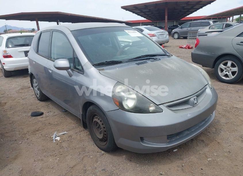 2007 Honda Fit (VIN JHMGD38467S063046) main photo