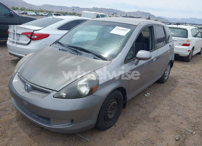 Photo 2 of 2007 Honda Fit (VIN JHMGD38467S063046)