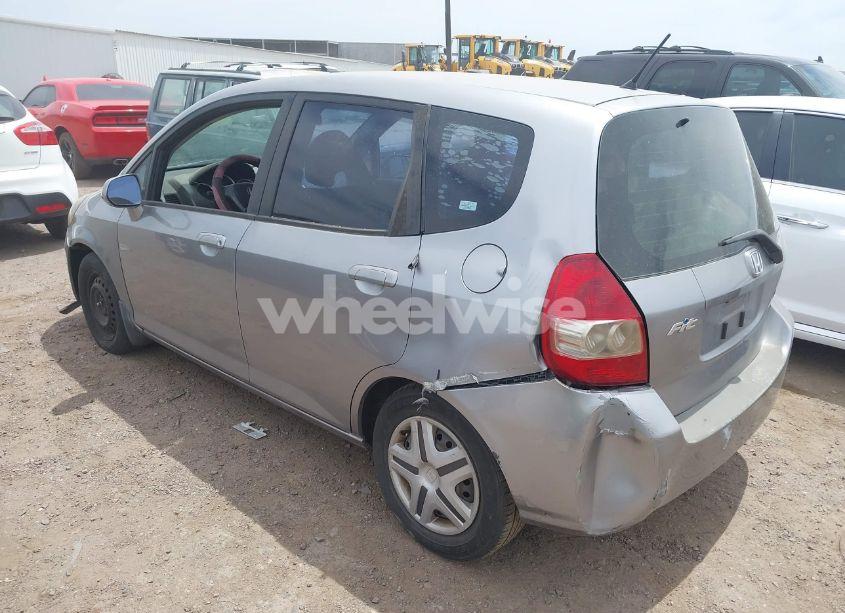Photo 3 of 2007 Honda Fit (VIN JHMGD38467S063046)