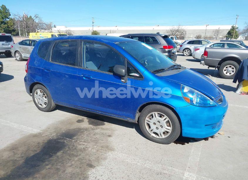 2008 Honda Fit (VIN JHMGD38468S052159) main photo
