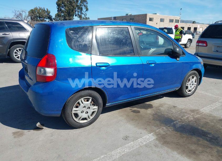 Photo 4 of 2008 Honda Fit (VIN JHMGD38468S052159)