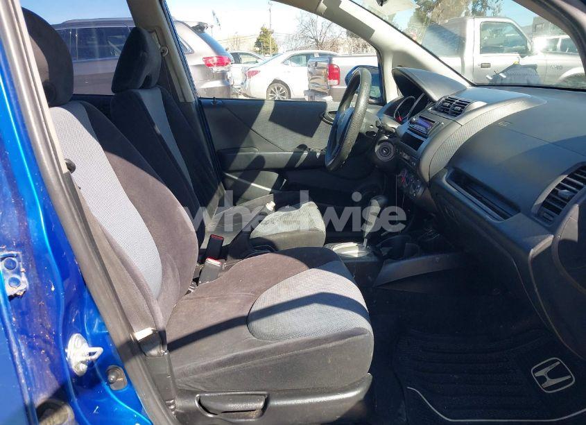 Photo 5 of 2008 Honda Fit (VIN JHMGD38468S052159)