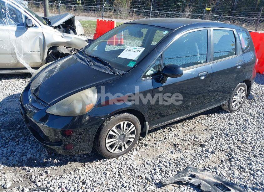 Photo 2 of 2008 Honda Fit (VIN JHMGD38468S058138)