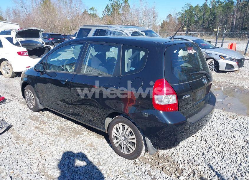 Photo 3 of 2008 Honda Fit (VIN JHMGD38468S058138)