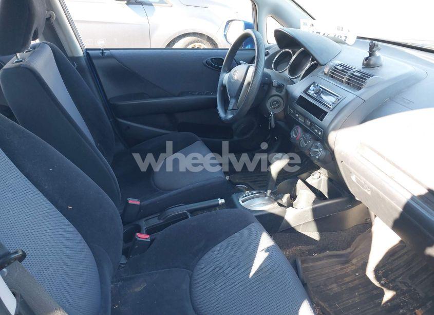 Photo 5 of 2007 Honda Fit (VIN JHMGD38487S012731)