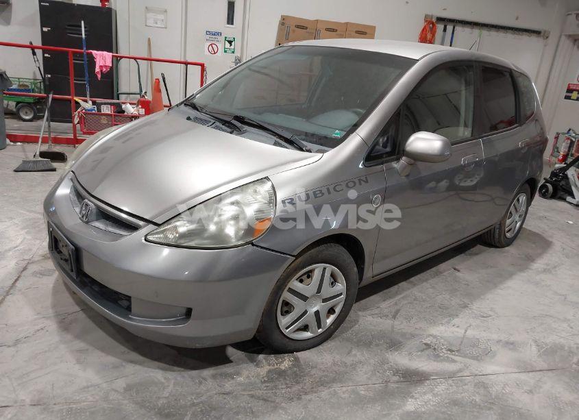Photo 2 of 2008 Honda Fit (VIN JHMGD38488S008583)