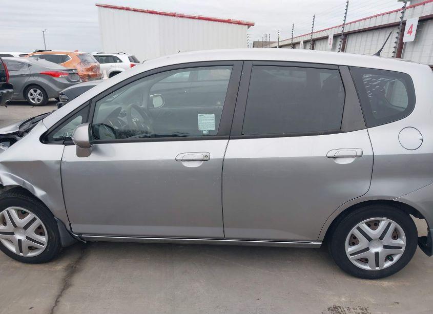 Photo 14 of 2008 Honda Fit (VIN JHMGD38488S020250)